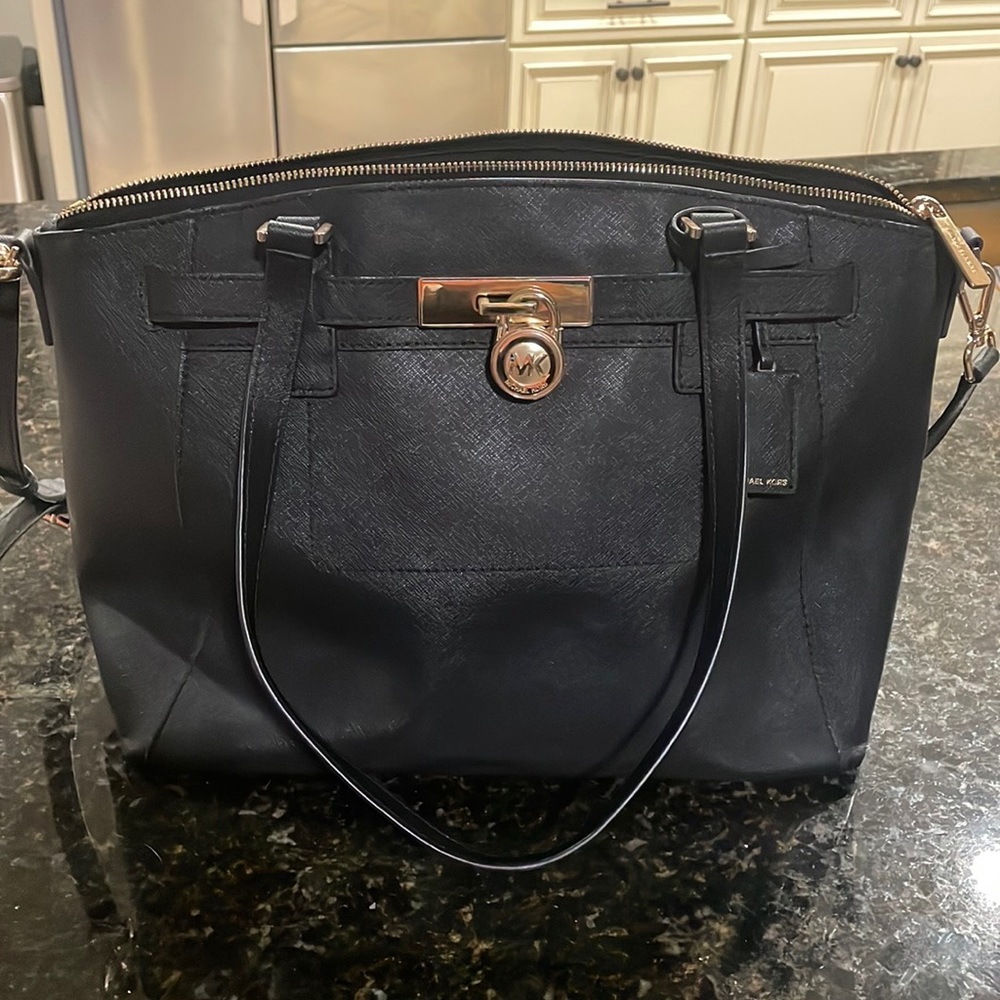 Michael Kors hand bag